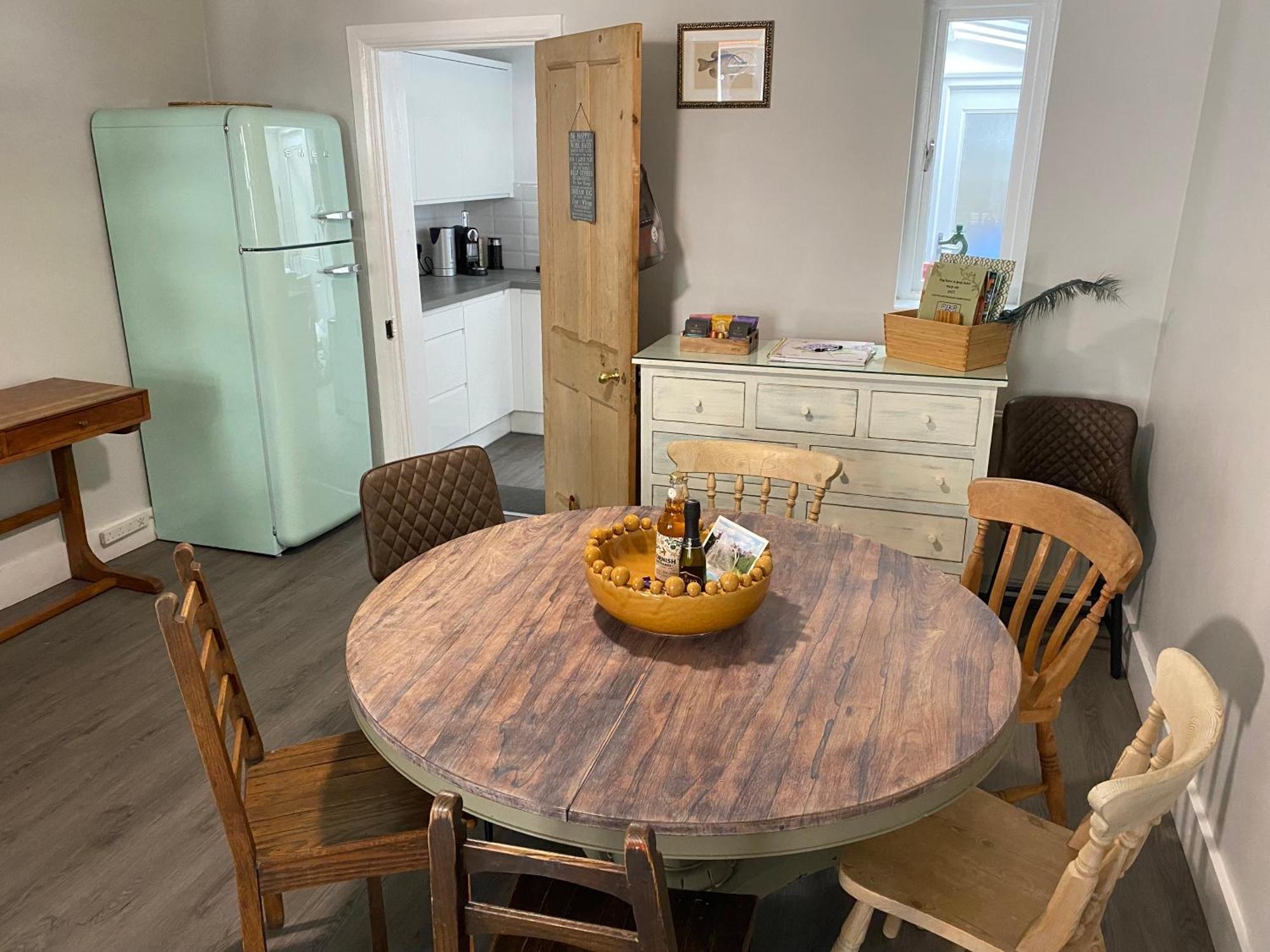 Windsor Cottage: Cosy, Charming, Full Of Character 外观 照片